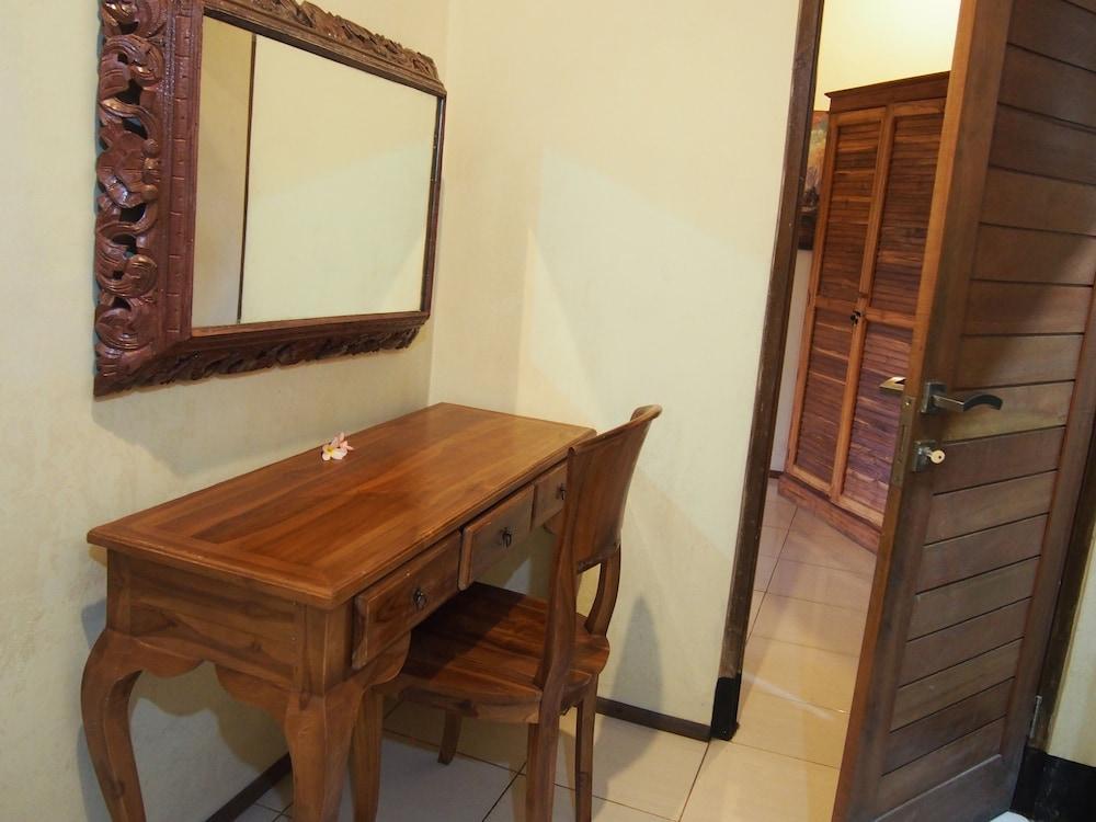 Junjungan Ubud Hotel And Spa Exterior photo
