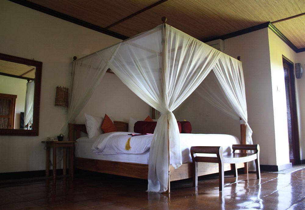 Junjungan Ubud Hotel And Spa Exterior photo