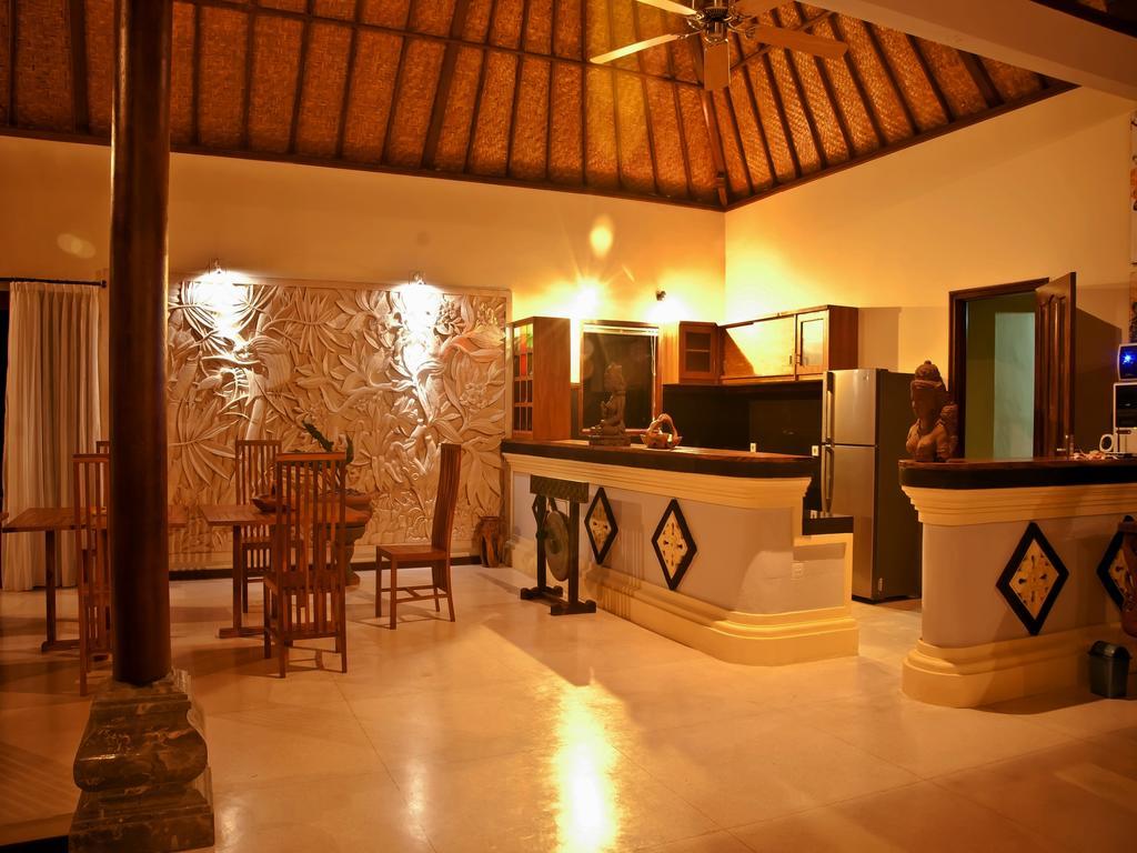 Junjungan Ubud Hotel And Spa Exterior photo