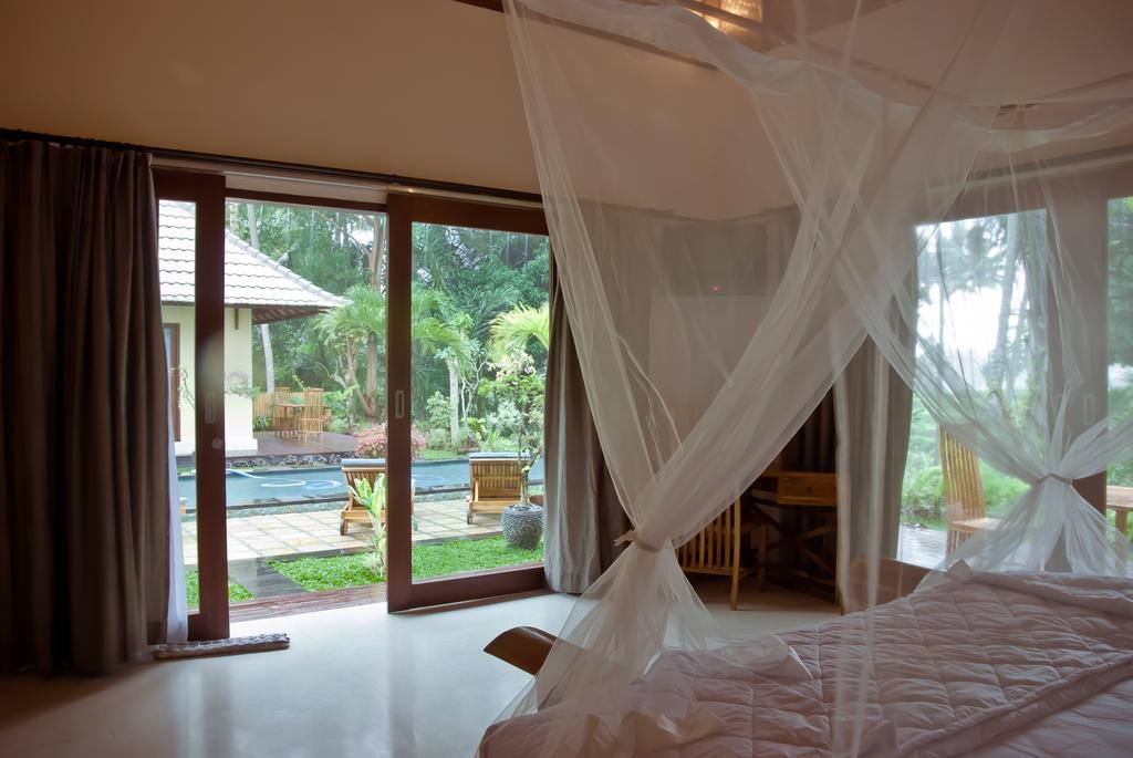 Junjungan Ubud Hotel And Spa Exterior photo