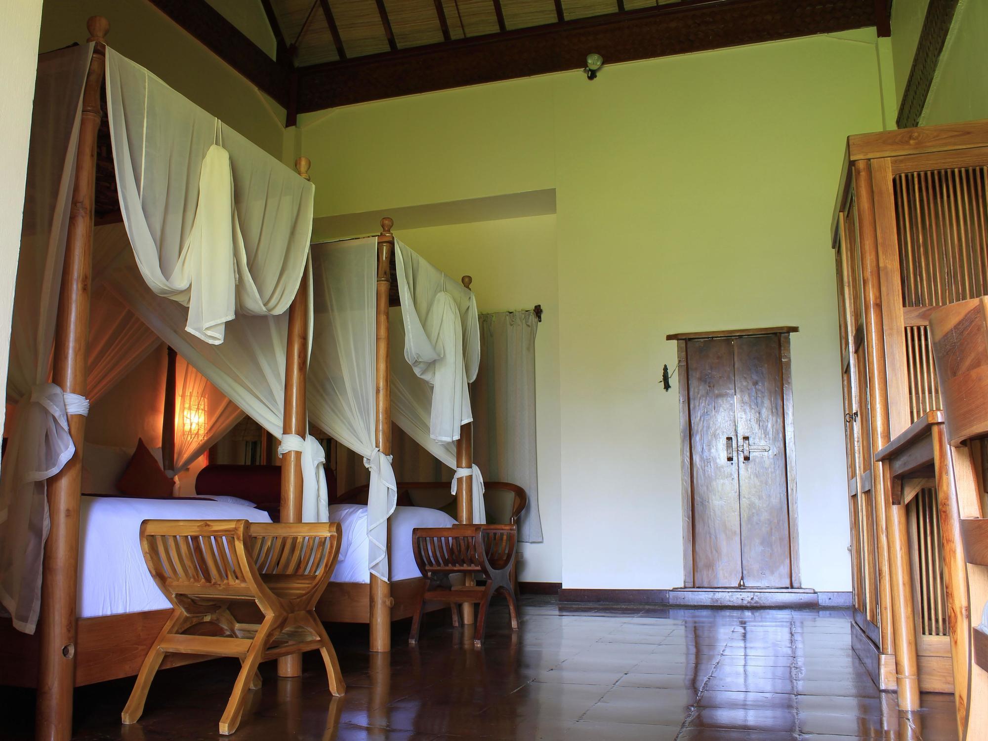 Junjungan Ubud Hotel And Spa Exterior photo
