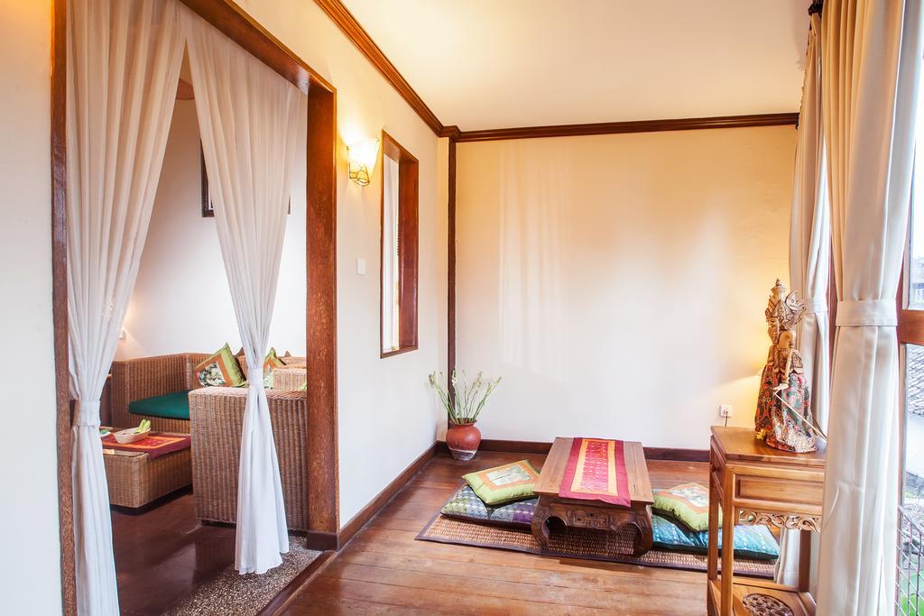 Junjungan Ubud Hotel And Spa Exterior photo