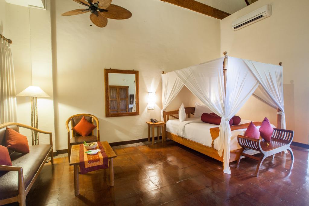 Junjungan Ubud Hotel And Spa Exterior photo