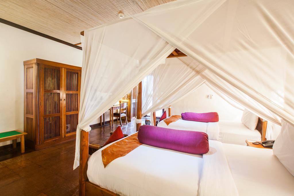 Junjungan Ubud Hotel And Spa Exterior photo