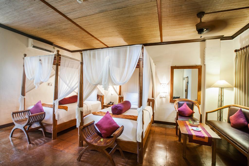 Junjungan Ubud Hotel And Spa Exterior photo