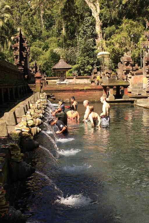 Junjungan Ubud Hotel And Spa Exterior photo