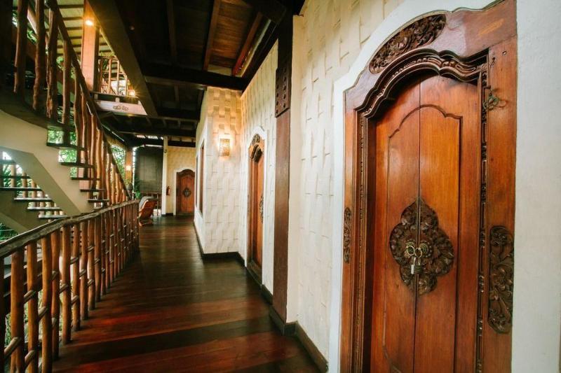 Junjungan Ubud Hotel And Spa Exterior photo